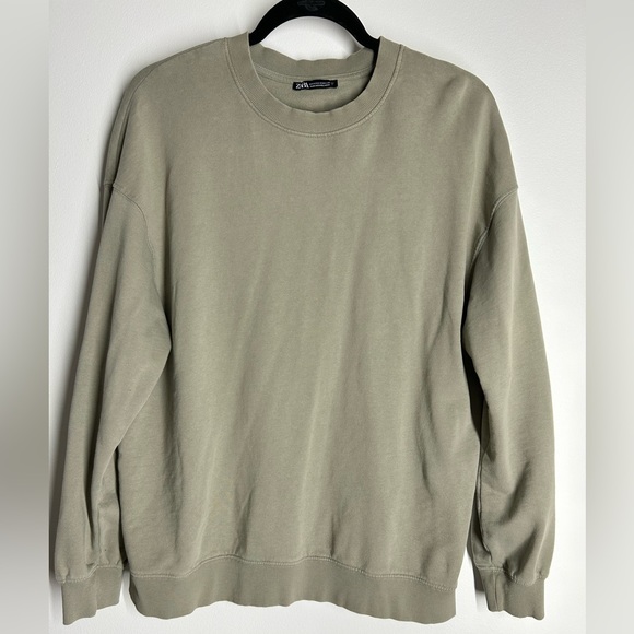 Zara Other - Zara sweater